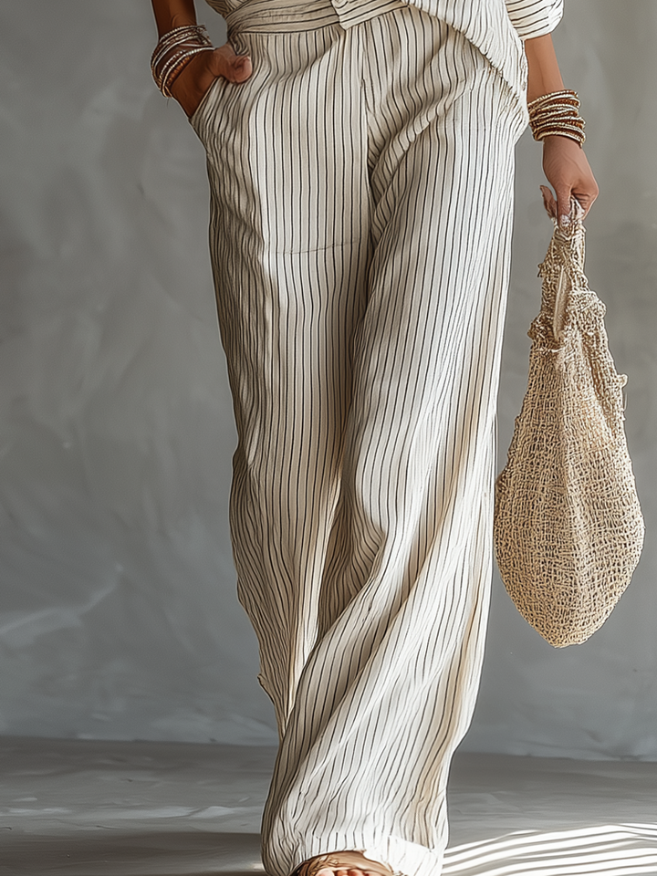 Ensemble de Chemise Relaxée Rayée Légère