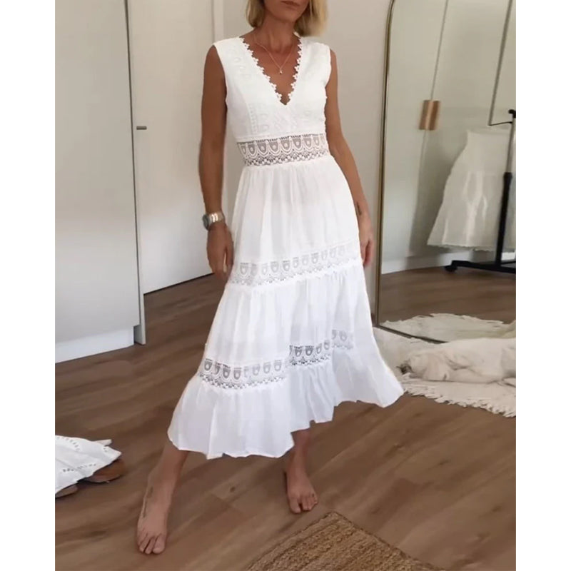Robe débardeur col V en dentelle