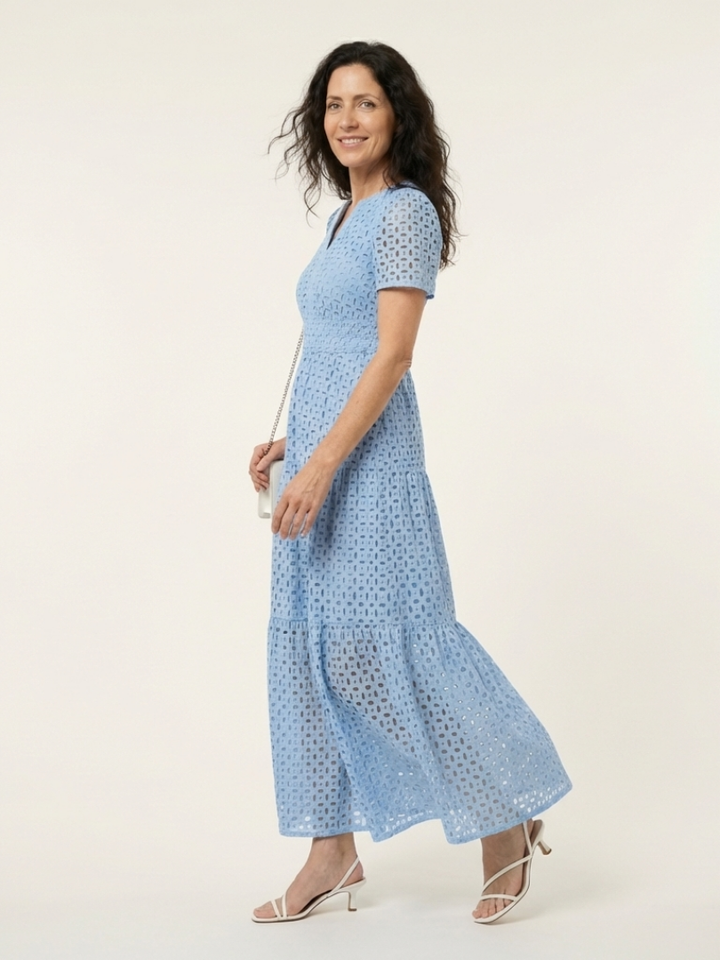 Brielle | Robe midi à manches courtes et col en V à volants