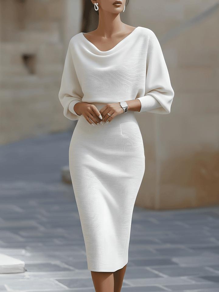 Isabelle | Robe Midi Col Bénitier & Manches Chauve-Souris