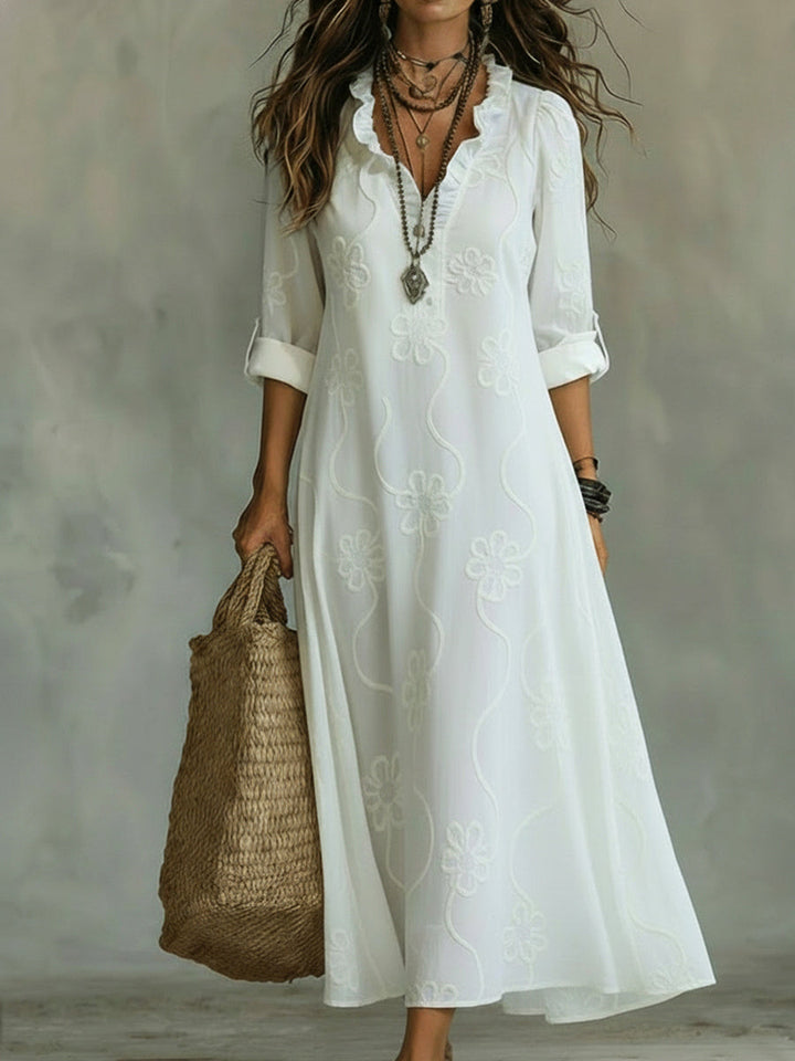 Blanche | Robe Longue Brodée Col Volant & Manches 3/4