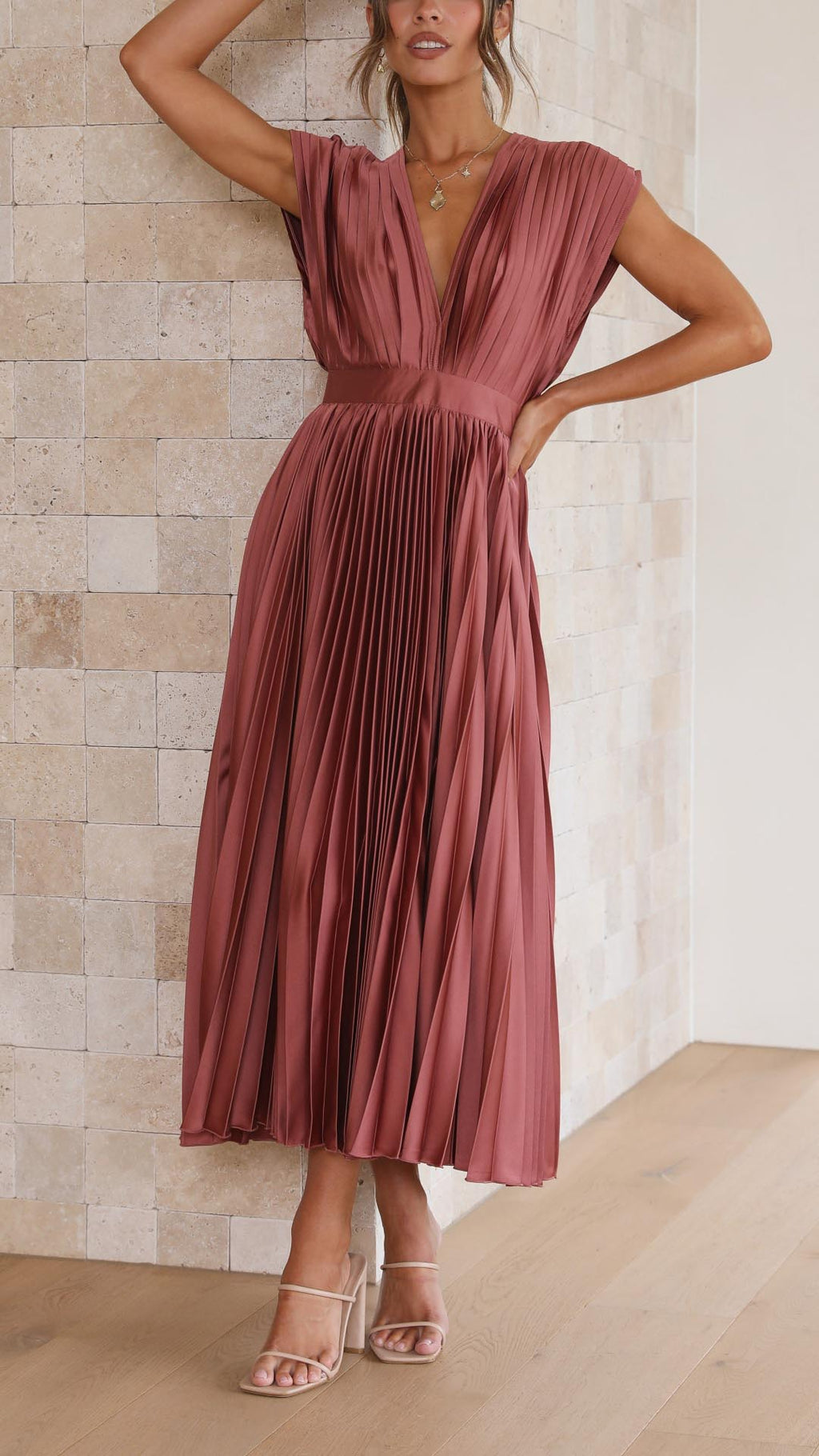 La Scintilla | Robe Élégante Plissée