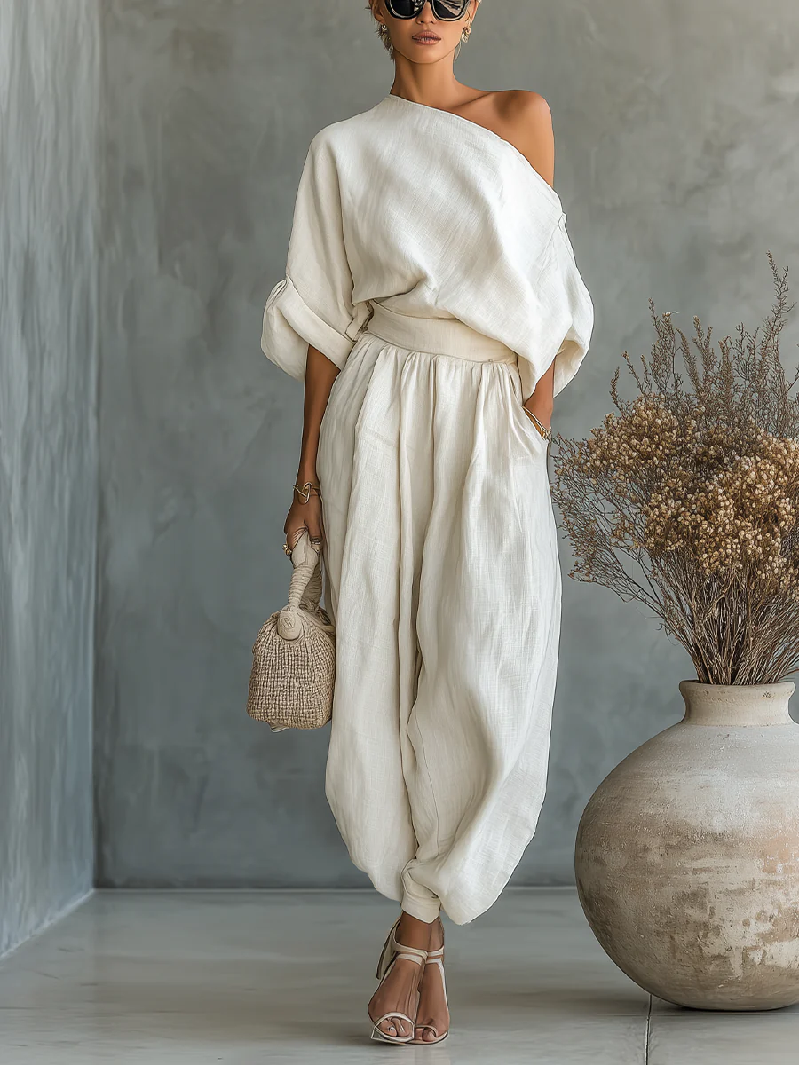 Ensemble top décontracté en lin blanc cassé avec épaules nues et pantalon fuselé