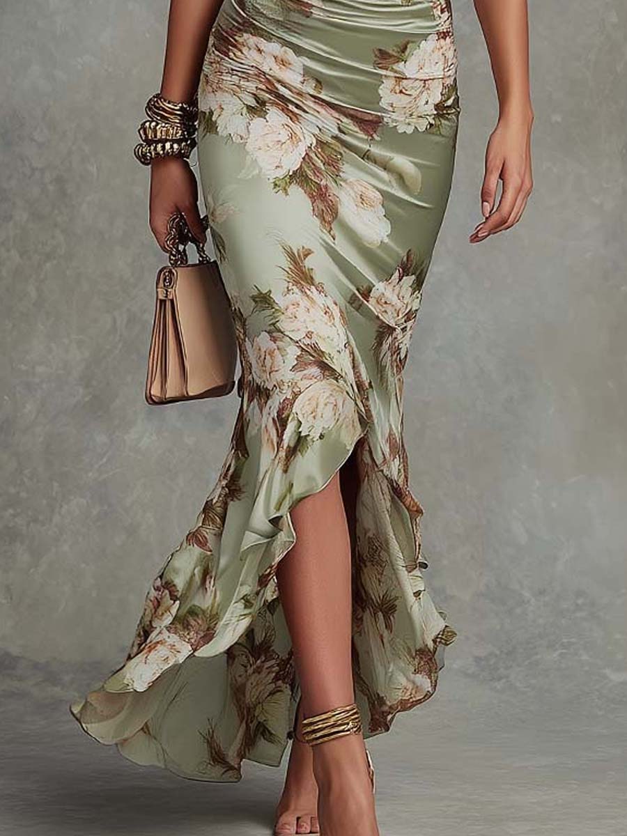 Anna - Robe longue asymétrique en satin vert avec décolleté en V, manches cloche froncées et motif floral