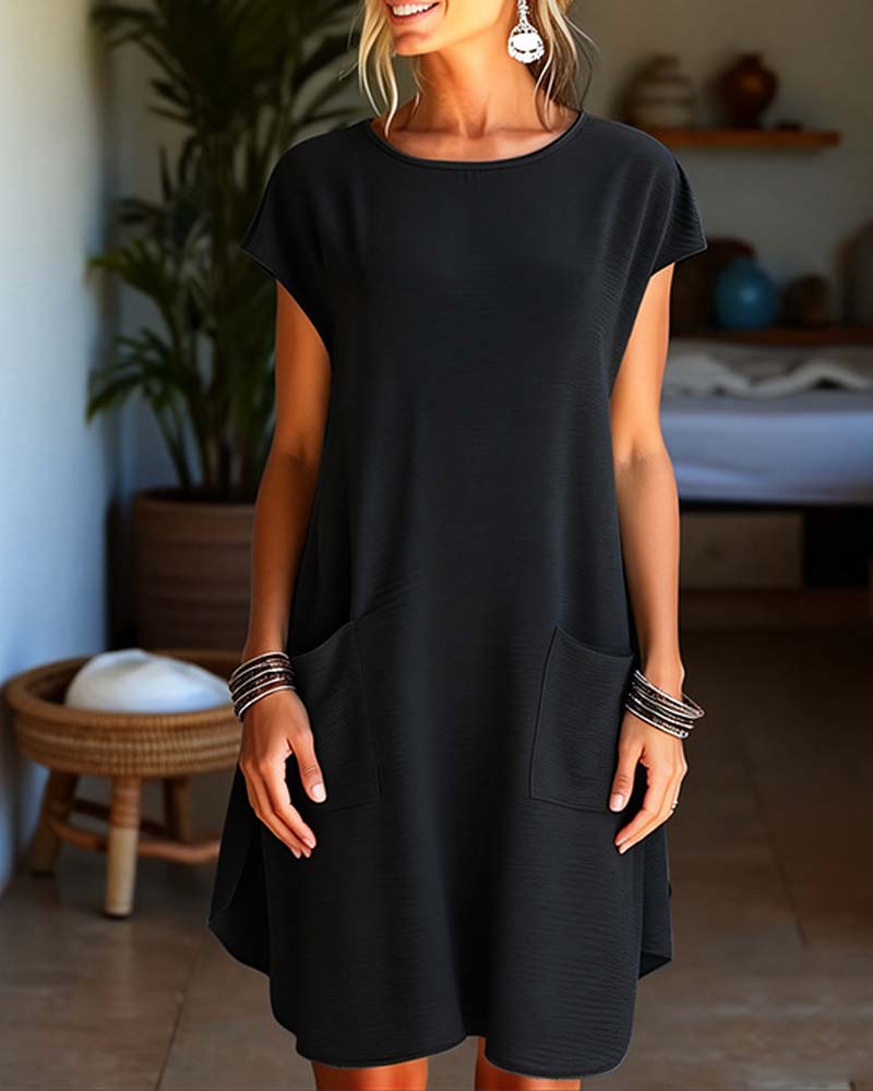 Robe Détail Poche Col Rond Manches Courtes