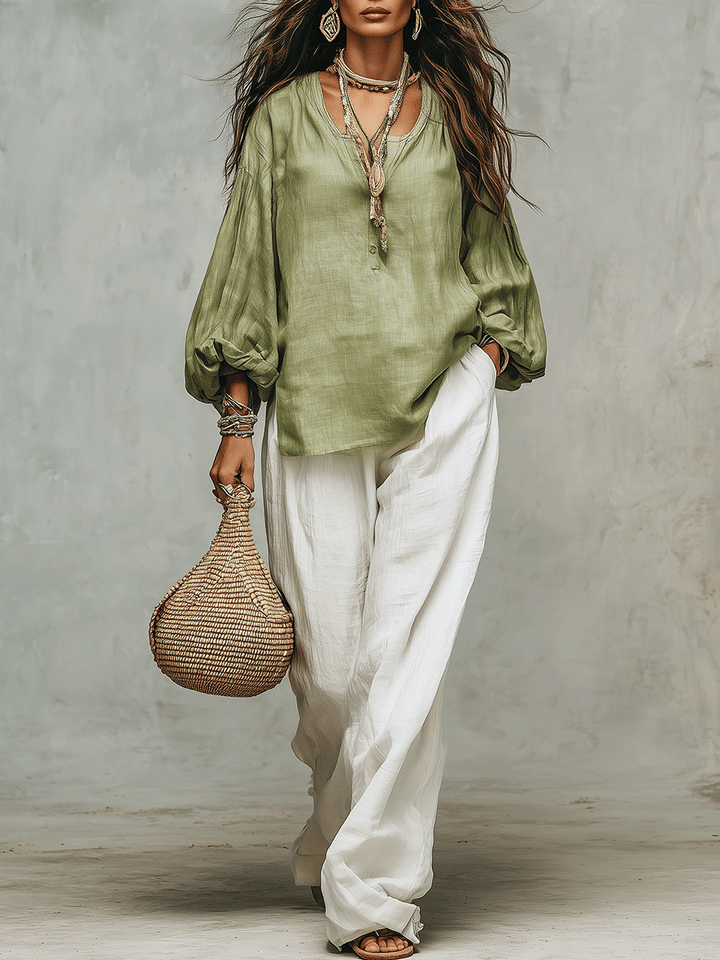 Ensemble Évasion Quotidienne : Blouse en Lin Sauge & Pantalons Blancs Amples