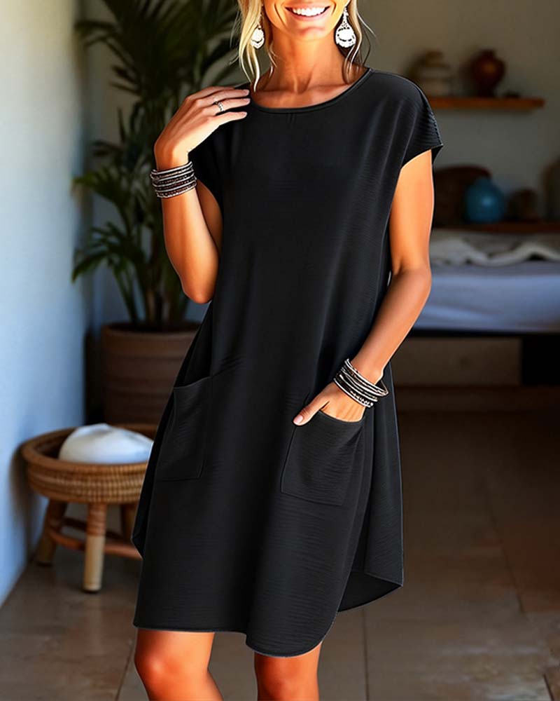 Robe Détail Poche Col Rond Manches Courtes