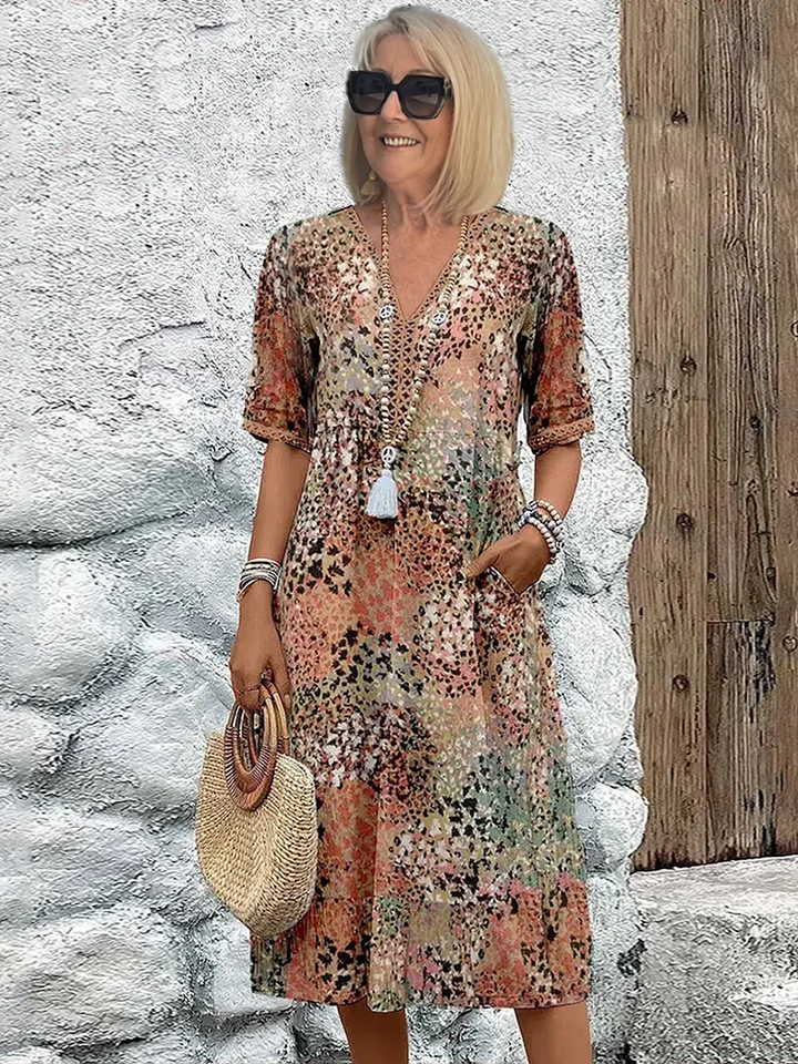 Susan | Robe Midi Imprimé Floral Sauvage Col V & Manches Courtes