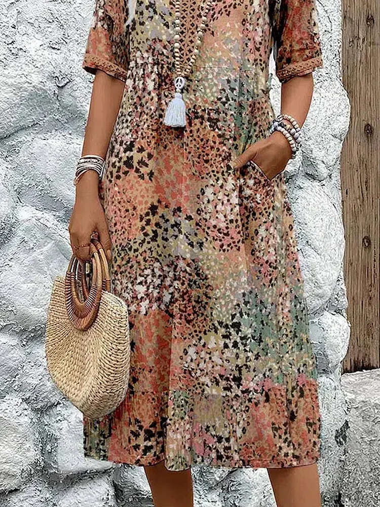 Susan | Robe Midi Imprimé Floral Sauvage Col V & Manches Courtes