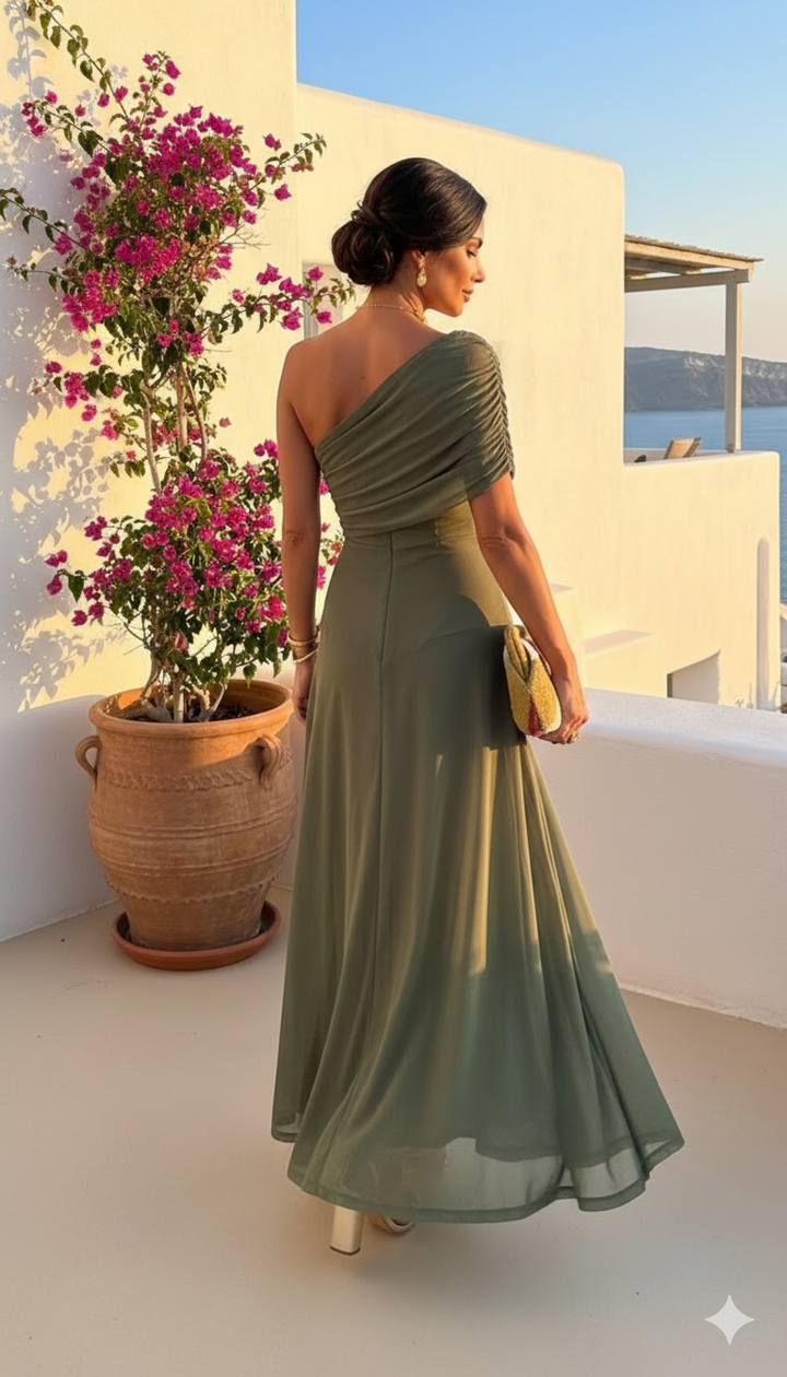 Uma - Robe fluide ample au design élégant