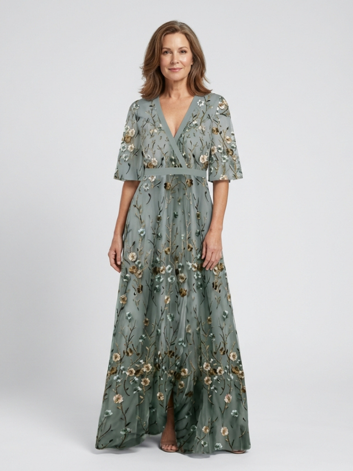 Evadne | Robe Maxi à Encolure V Florale à Manches Courtes