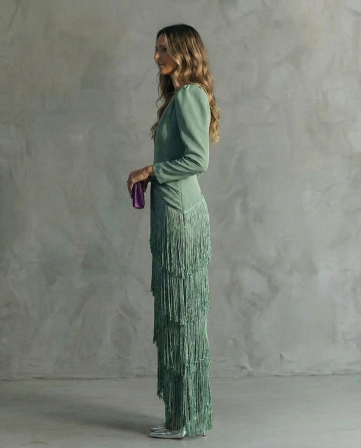 Chiara – Robe Élégante avec Manches Frangées
