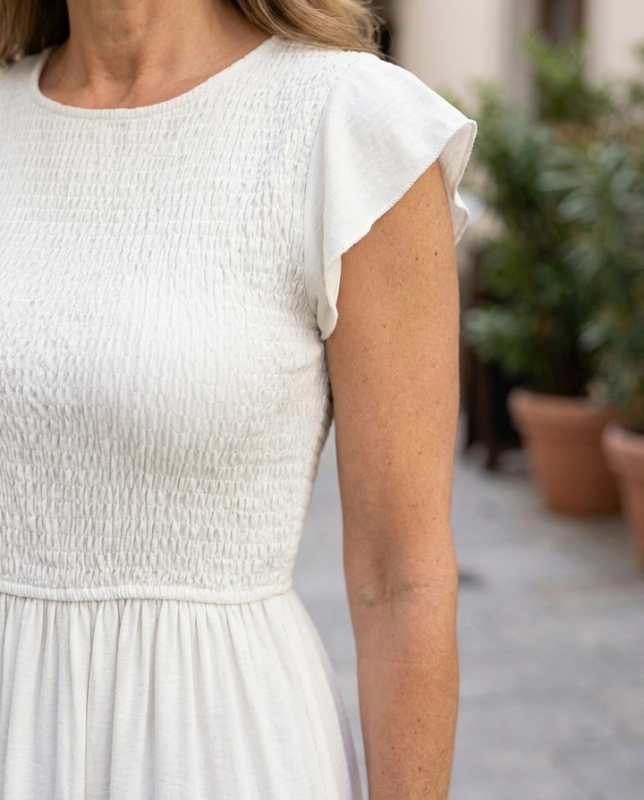 Beatrice | Robe Midi à Encolure Ronde et Manches Courtes avec Jupe Froncée