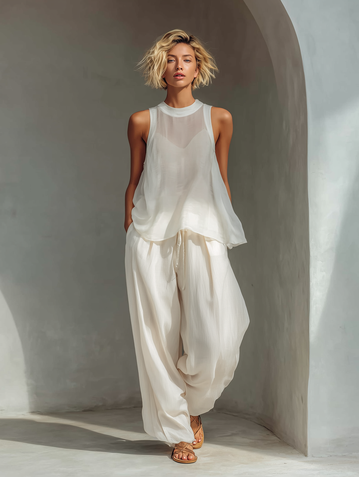 Ensemble Deux Pièces Crème Femme Avec Top Sans Manches En Chiffon Semi-Transparent & Pantalons À Jambe Large En Mélange De Coton Et Lin